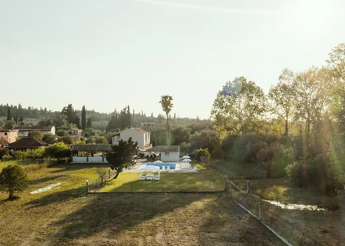 Parakladi Seaside Retreat דירה לפקימי