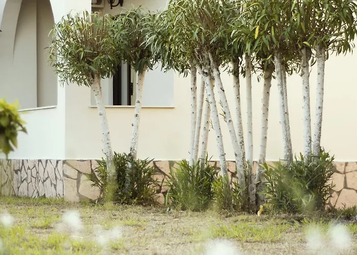 Parakladi Seaside Retreat דירה