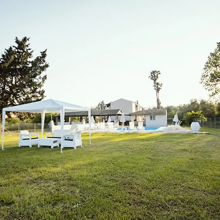 Parakladi Seaside Retreat * Lefkimmi (Corfu)