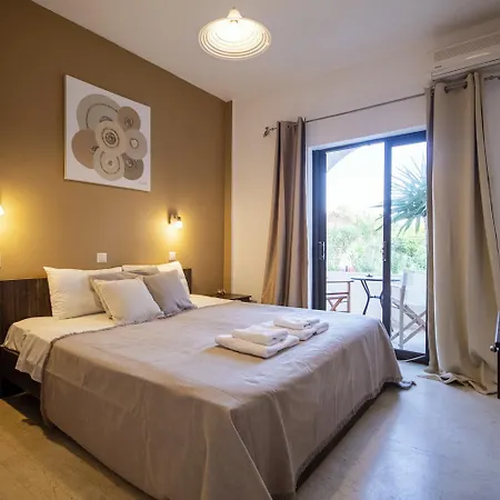 Parakladi Seaside Retreat Apartment Lefkimmi (Corfu)